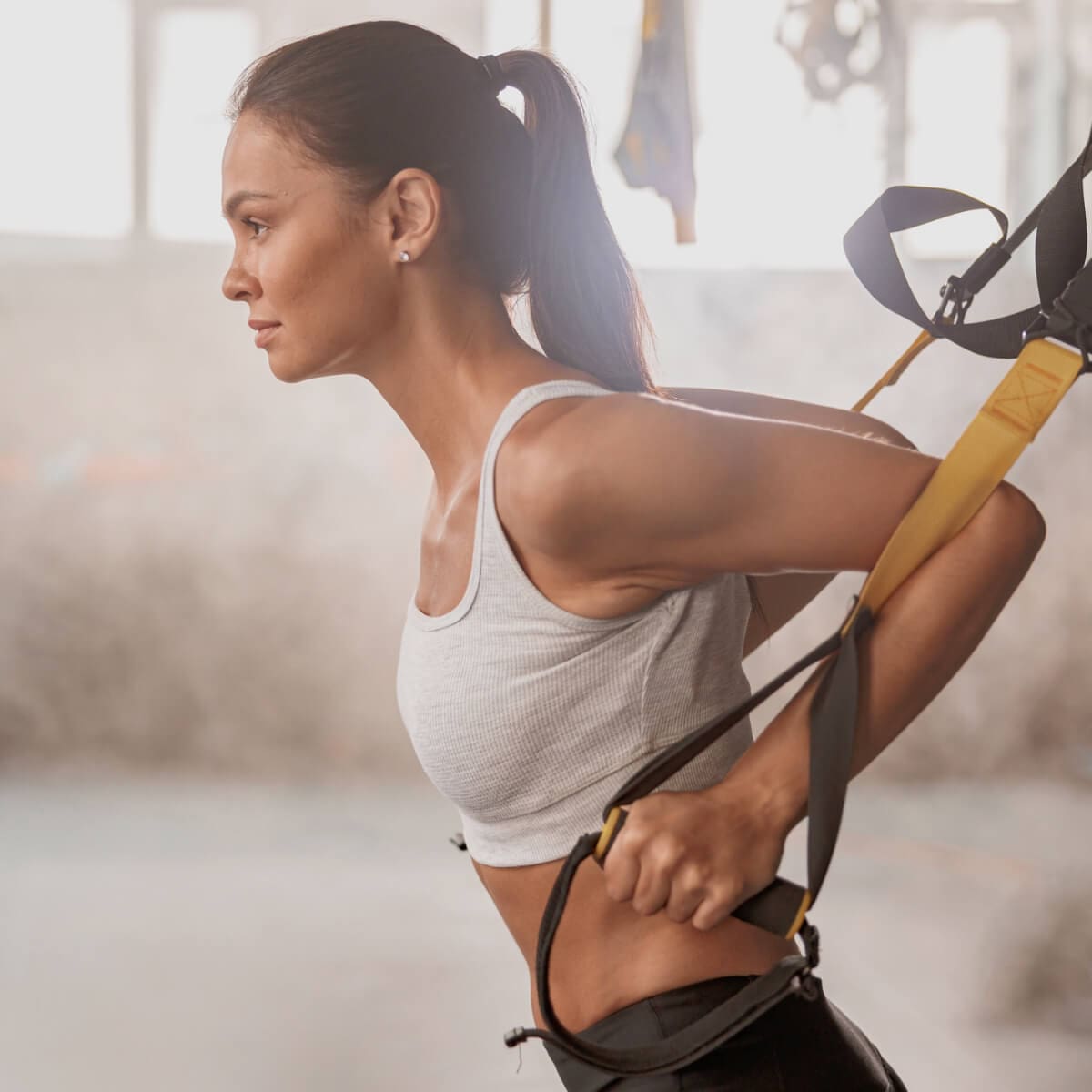 image of woman workout at the gym